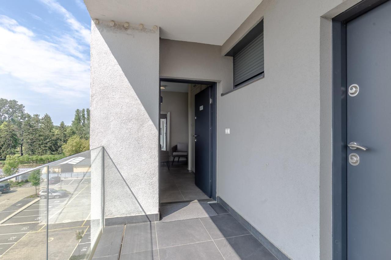 Lake Side Luxury Steps To The Lake Lela - Happy Rentals 巴拉通雷勒 外观 照片