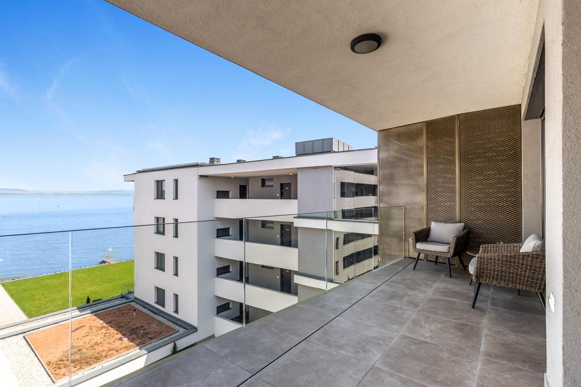 Lake Side Luxury Steps To The Lake Lela - Happy Rentals 巴拉通雷勒 外观 照片