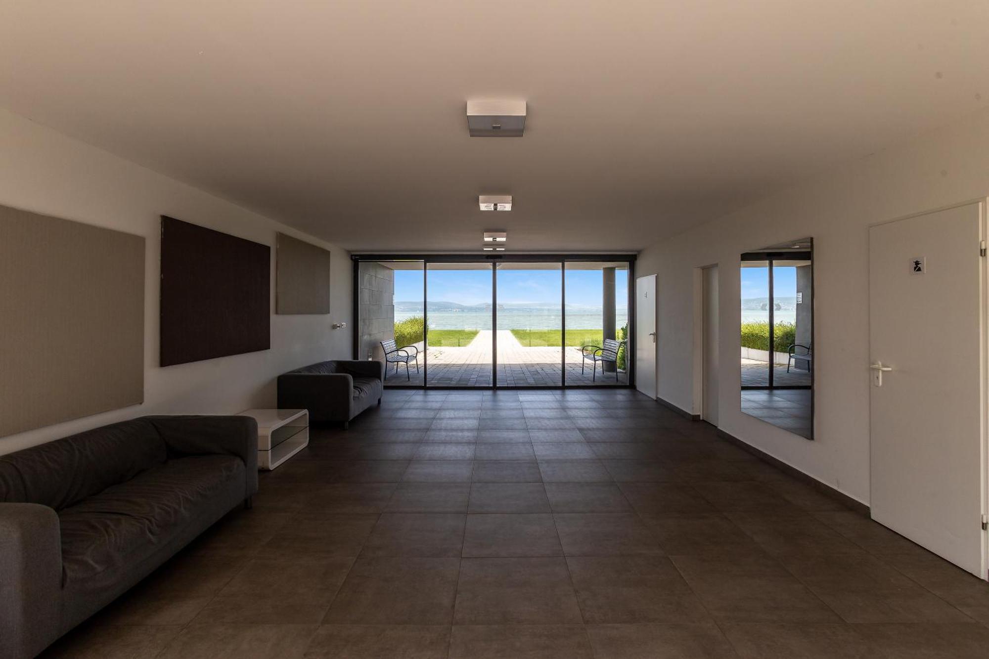 Lake Side Luxury Steps To The Lake Lela - Happy Rentals 巴拉通雷勒 外观 照片